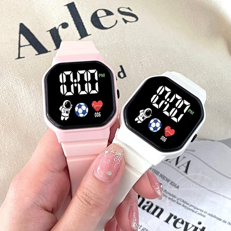 Kids Watches LED Digital Kids  - Smartwatch Watches For Kid Boy With Alarm recension och pris